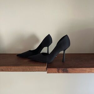 Zara Classic Black Heels